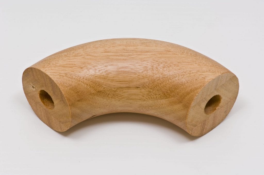 90 degreeAmerican Oak dowel hand rail bend in 40mm thickness.