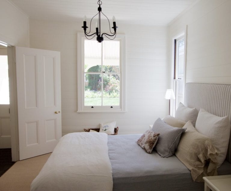 10 Stunning Architrave Designs To Inspire Your Next Design Project