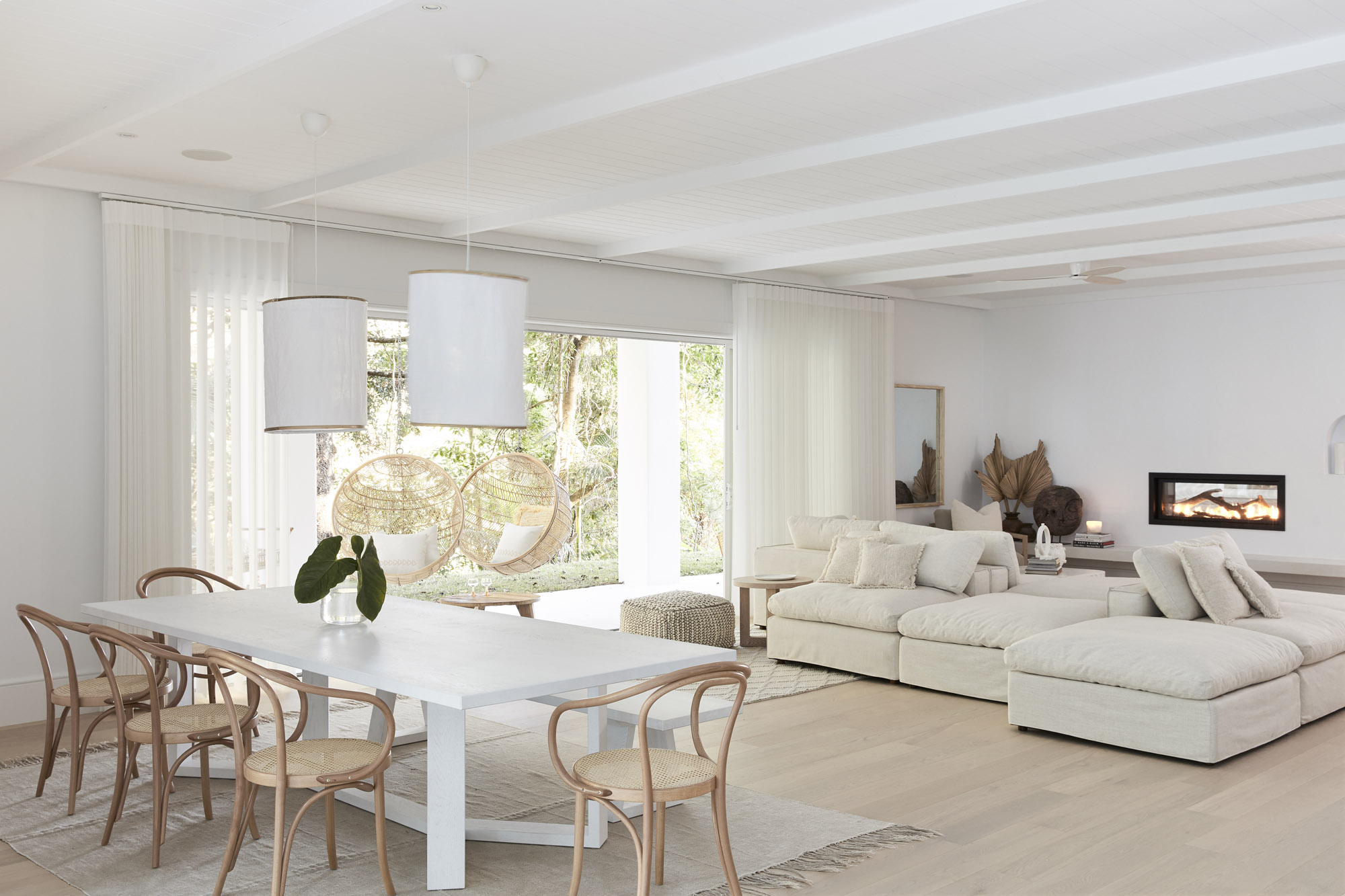 How to Design an Entertainers Delight Home - Intrim Mouldings